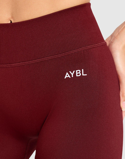 Adapt Seamless Short