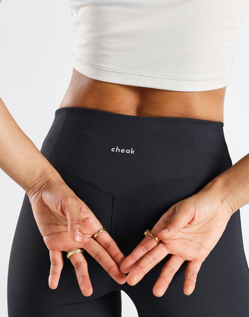 Off Duty Flare Leggings