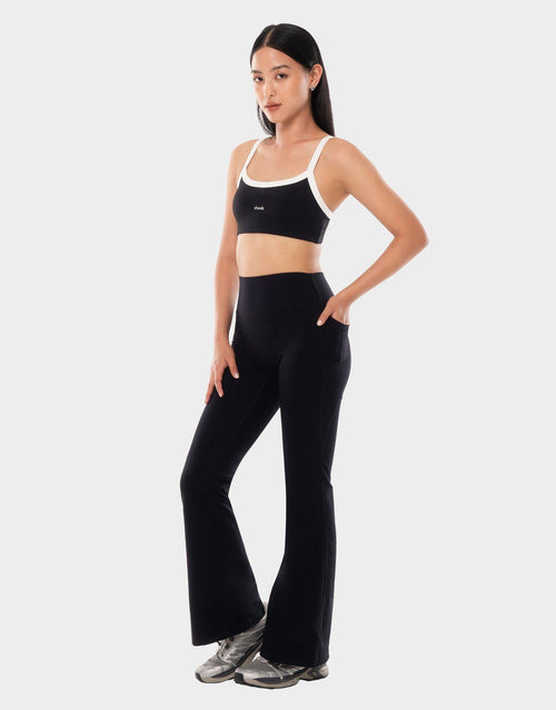 Power Flare Legging