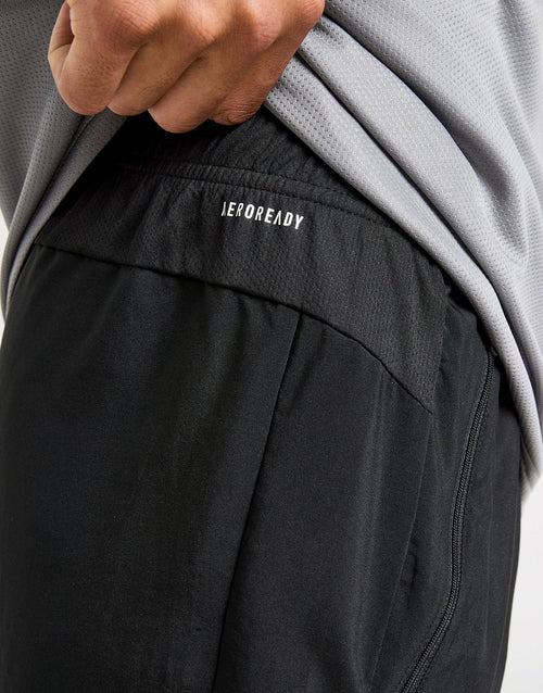 Training Essentials Woven Shorts