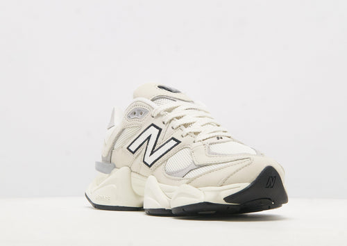 9060 Women's