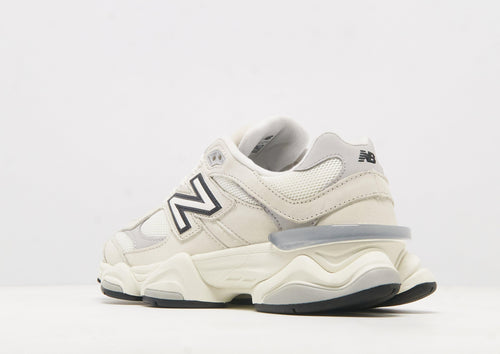 9060 Women's