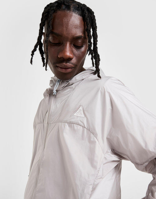 ACG Light Windrunner Jacket