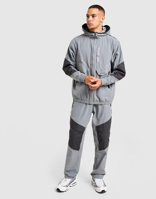 Air Max Woven Cargo Pants