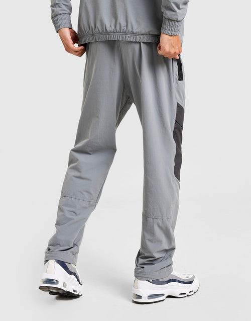 Air Max Woven Cargo Pants