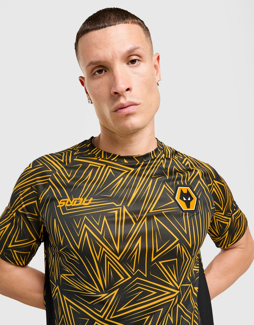 Wolverhampton Wanderers Pre Match T-Shirt