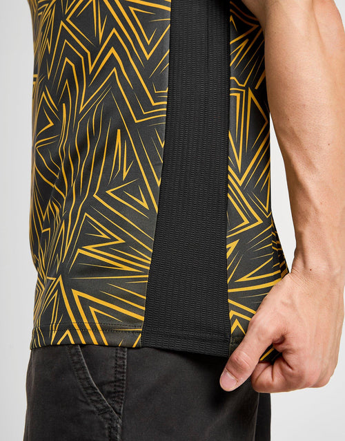 Wolverhampton Wanderers Pre Match T-Shirt