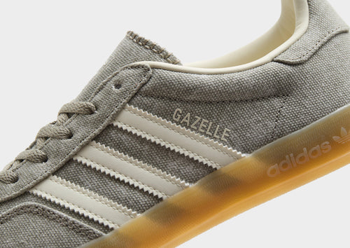 Gazelle Indoor Women's