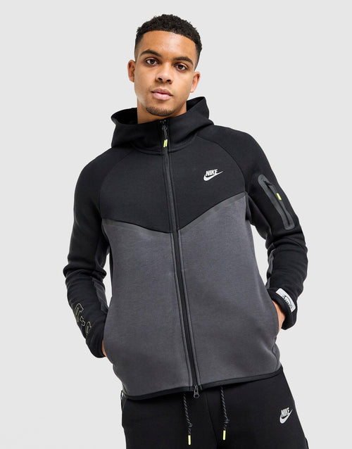 Tech Fleece Air Max Full Zip Hoodie