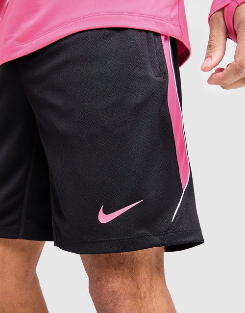 Strike Shorts