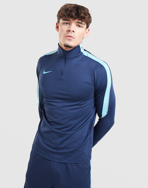 Strike 1/4 Zip Top