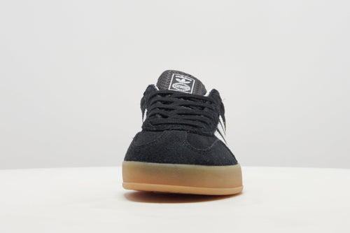Gazelle Indoor Children