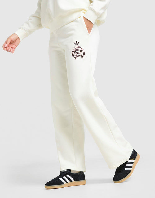 Emblem Wide Leg Joggers