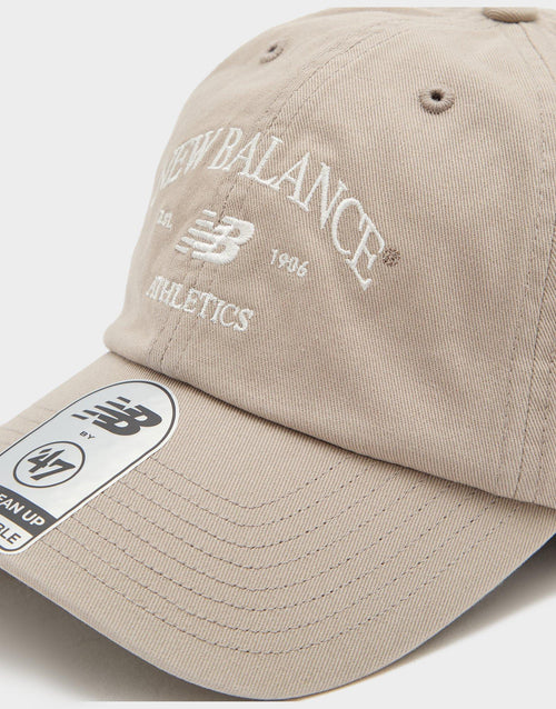 Clean Up Graphic Cap
