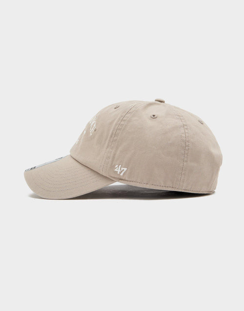 Clean Up Graphic Cap