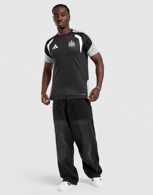 Newcastle United FC Tiro 26 Training Shirt