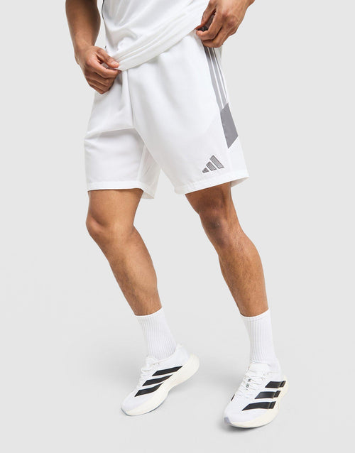 Tiro Woven Shorts