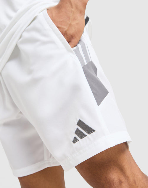 Tiro Woven Shorts