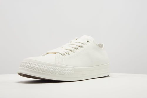Chuck Taylor All Star Throwback Ox