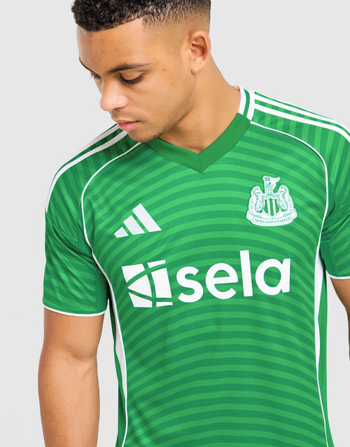 Newcastle United FC 25/26 Woltemade #27 Away Shirt