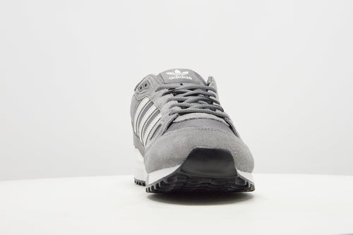ZX 750