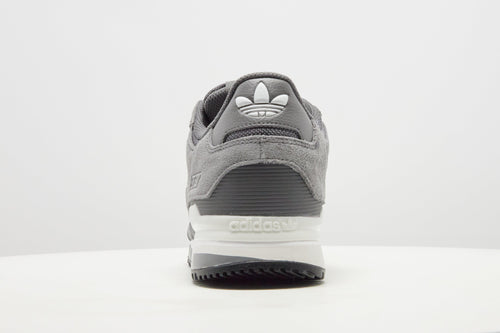 ZX 750