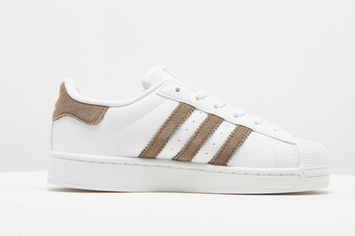 Superstar Junior's