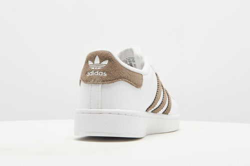 Superstar Junior's