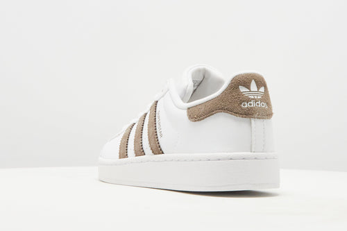 Superstar Junior's