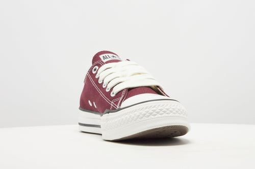 Chuck Taylor Throwback Low Women's