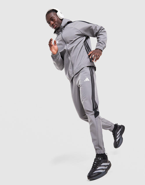 Tiro 26 Woven Track Pants