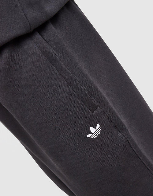 Trefoil Essentials Cuffed Joggers