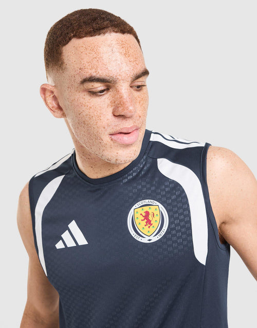 Scotland Tiro 26 Vest