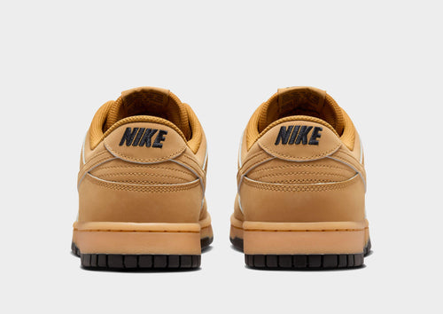 Dunk Low Retro SE
