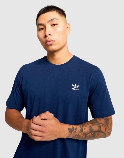 Trefoil Essentials T-shirt