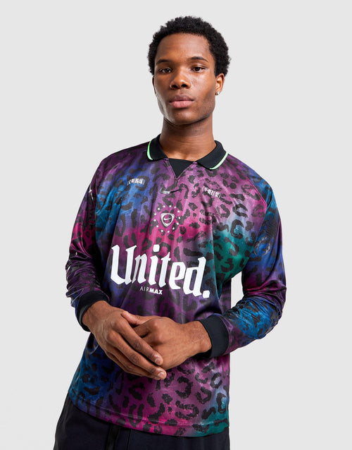 Mad 90 Pack 'Tiempo' Football Shirt
