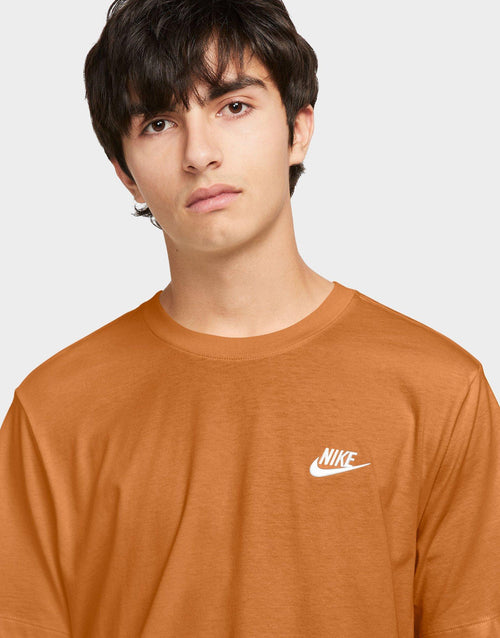 Club T-Shirt