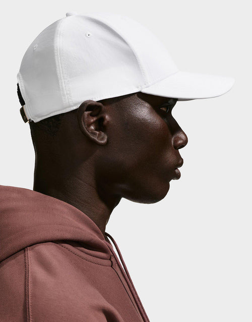 Dri-FIT Club Structured Metal Logo Cap