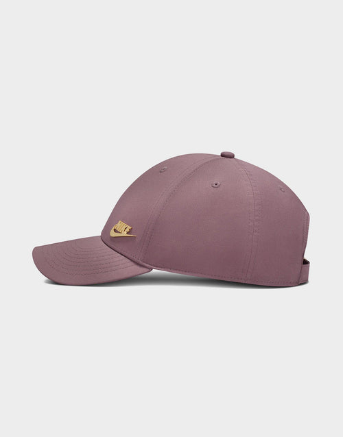 Dri-FIT Club Structured Metal Logo Cap