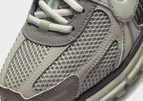 Zoom Vomero 5 Women's