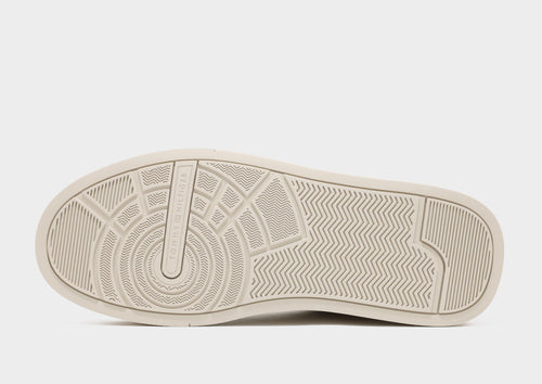 Court Leather Essential Sneakers