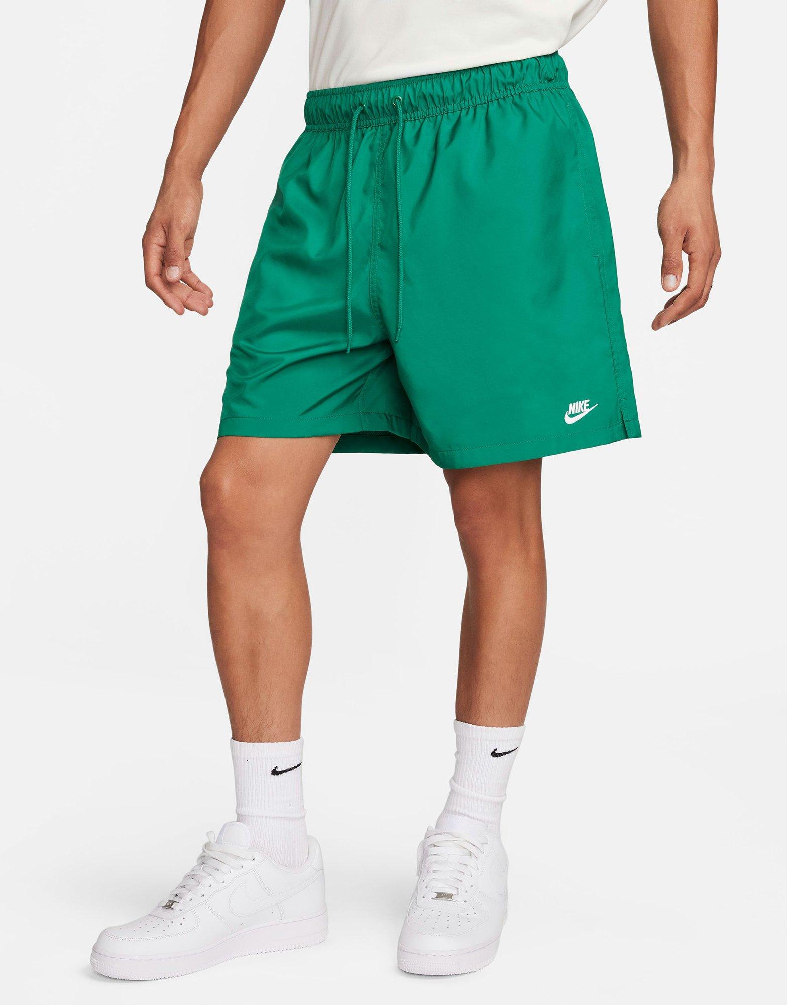 Club Woven Flow Shorts