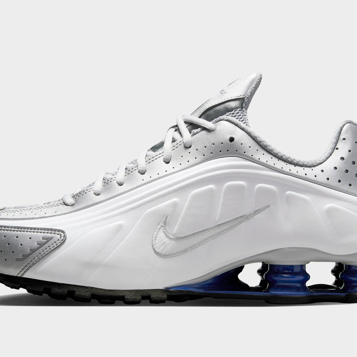 White Nike Shox R4 JD Sports Malaysia