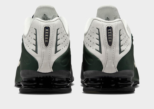 Shox R4