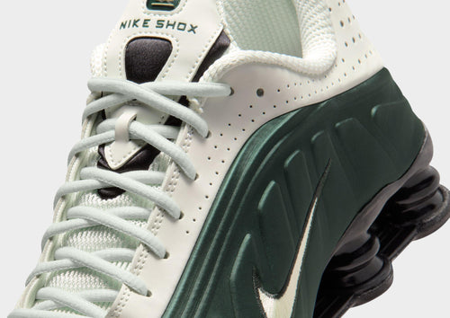 Shox R4