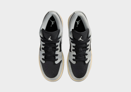 Air 1 Low SE Junior's