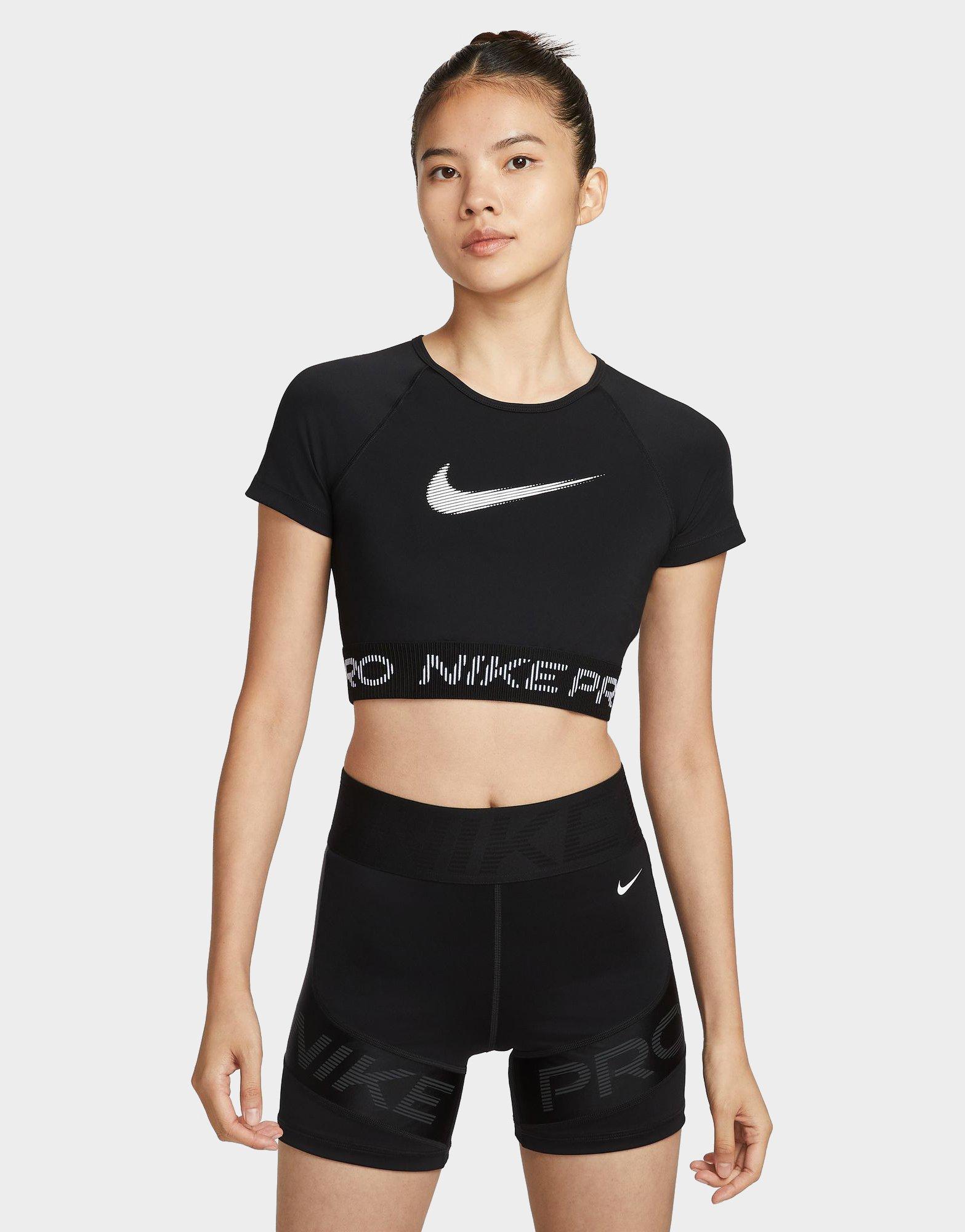 Pro Cropped Graphic Top