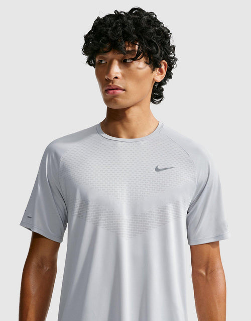 Stride Dri-FIT ADV Running Top