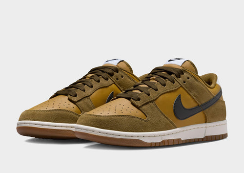 Dunk Low Retro SE