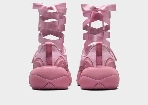 Pointe Women's